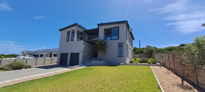 4 Bedroom Property for Sale in Jongensfontein Western Cape